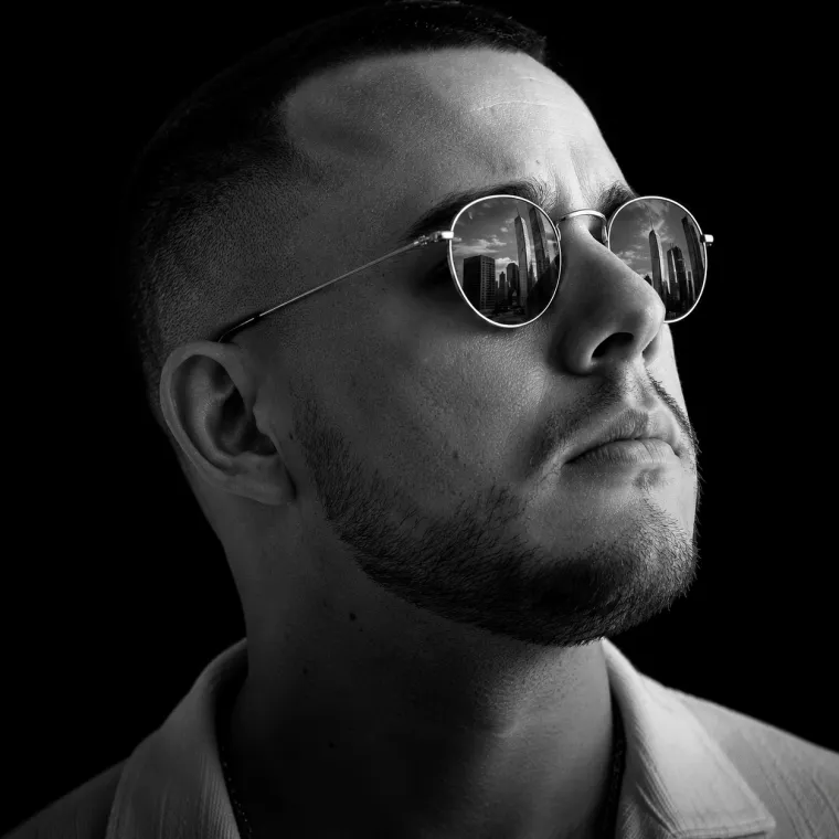 Киноскопический студийный портрет